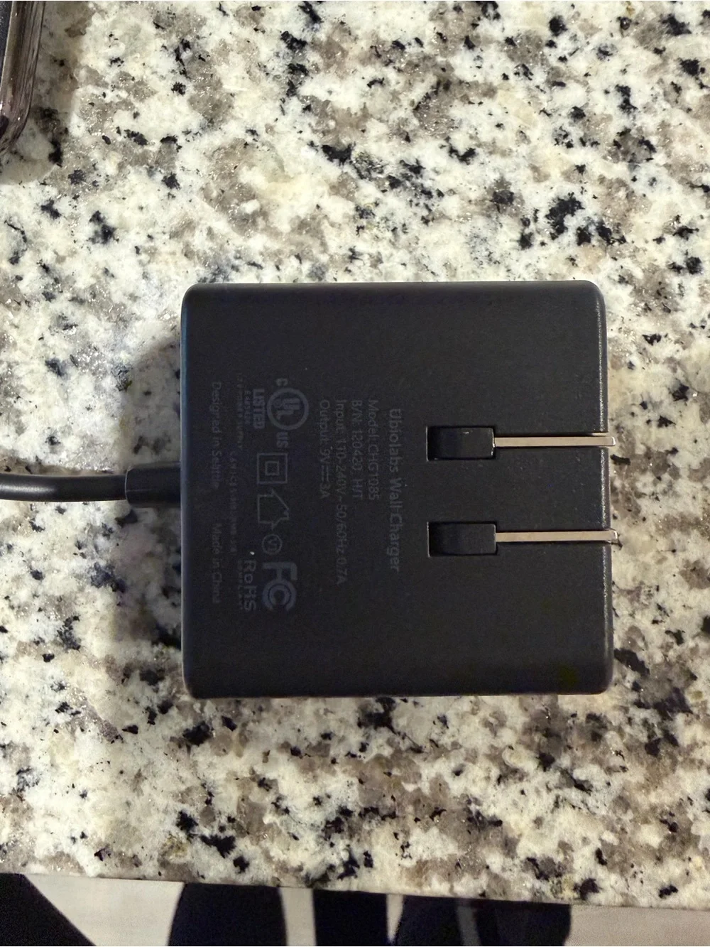 Ubio Labs Bluetooth Speaker Wireless Charging Stand w/ Power Adapter. Tested